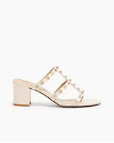 Woman Rockstud Leather Sandal